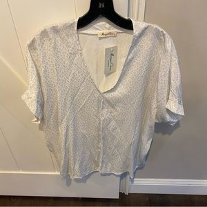 NWT Morgan Claire Top